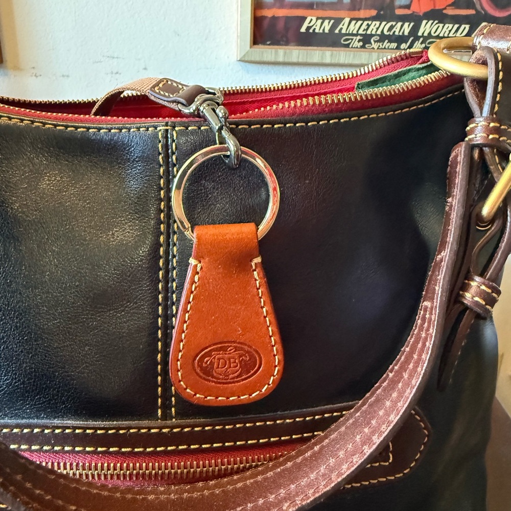 Dooney & Bourke Classic Black Shoulder Bag - Picture 11 of 15